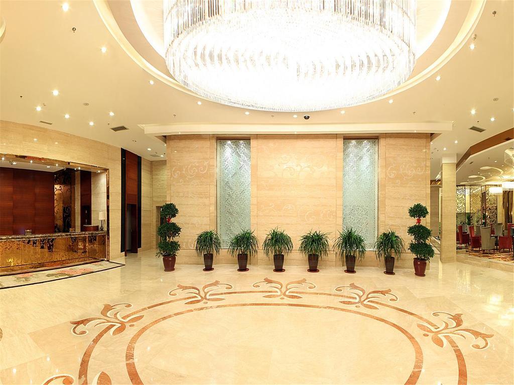 Dalian Furong International Hotel Exterior photo