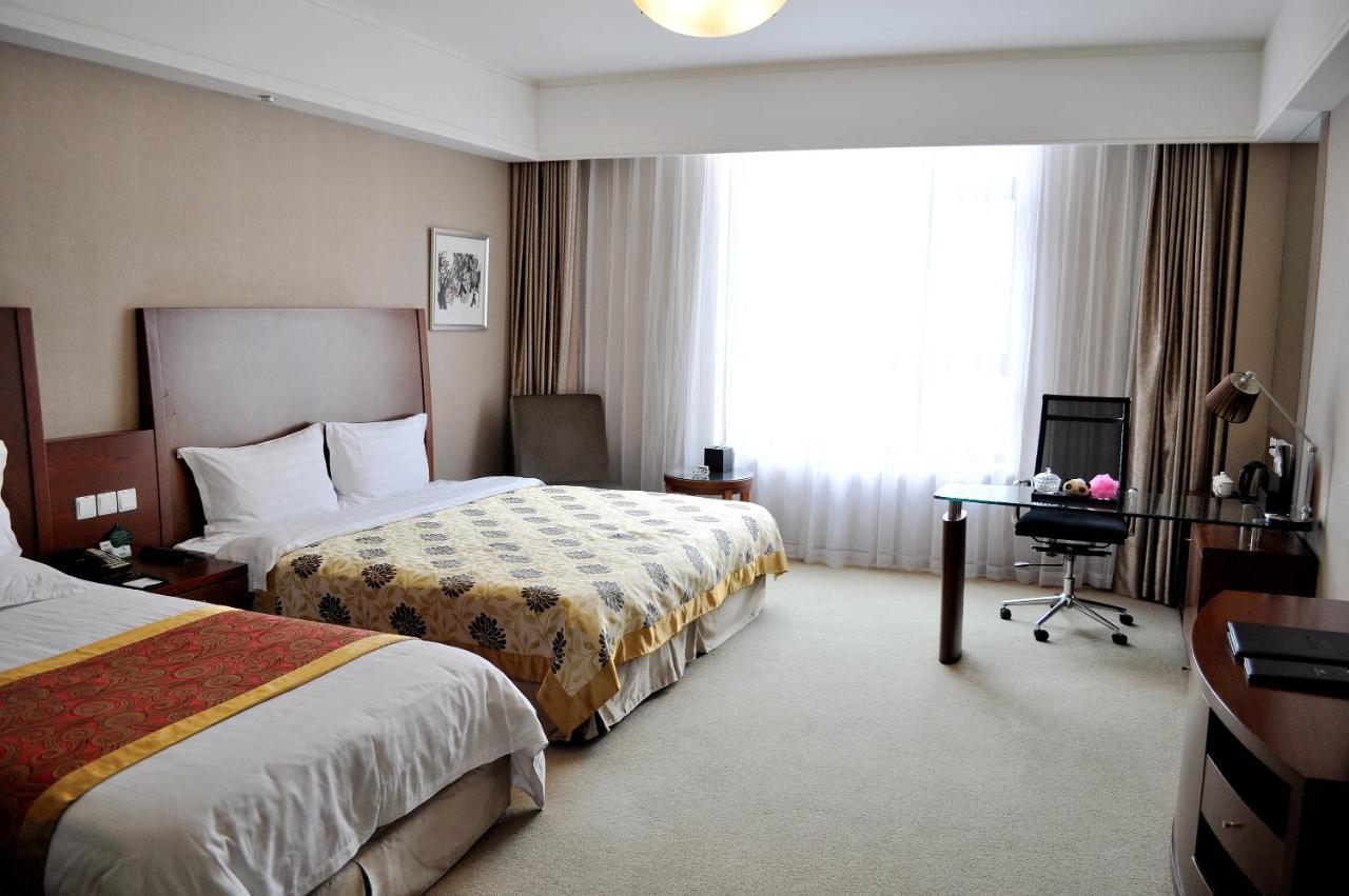 Dalian Furong International Hotel Exterior photo
