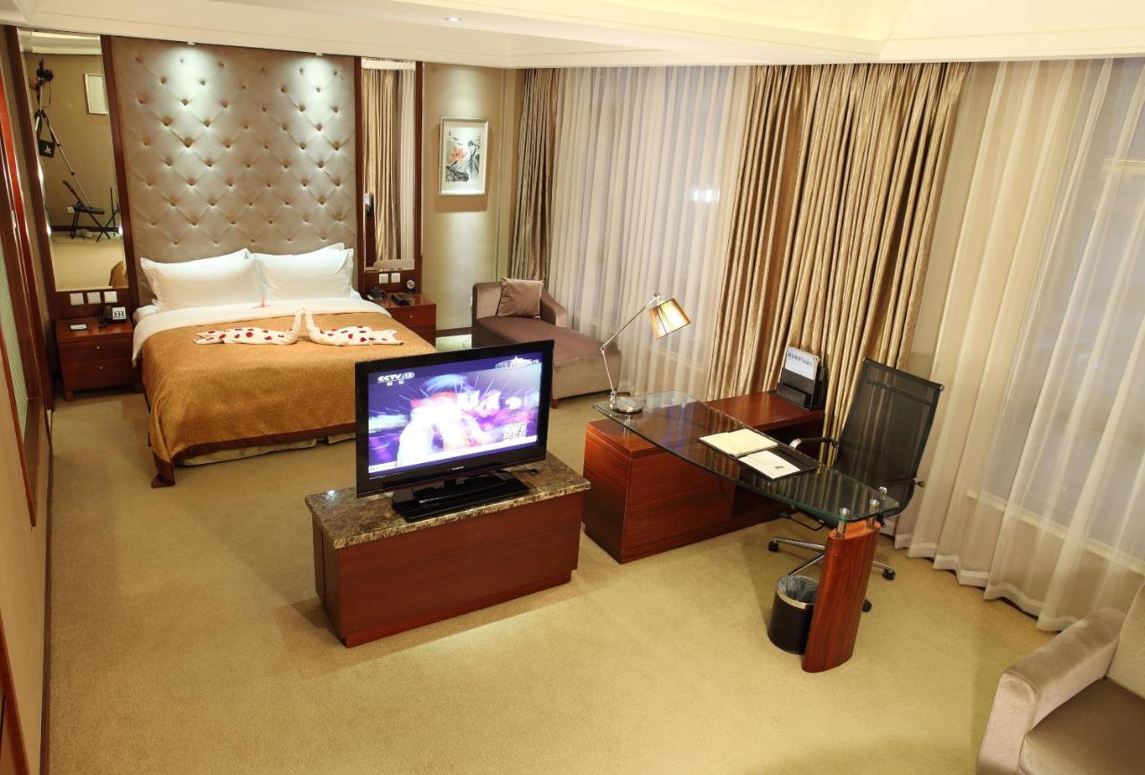 Dalian Furong International Hotel Exterior photo